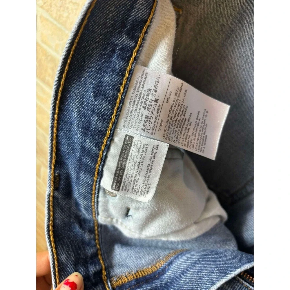 Levis 505‎ Mens Size 42x30 Regular Straight Fit Jeans Medium Blue Washed Denim